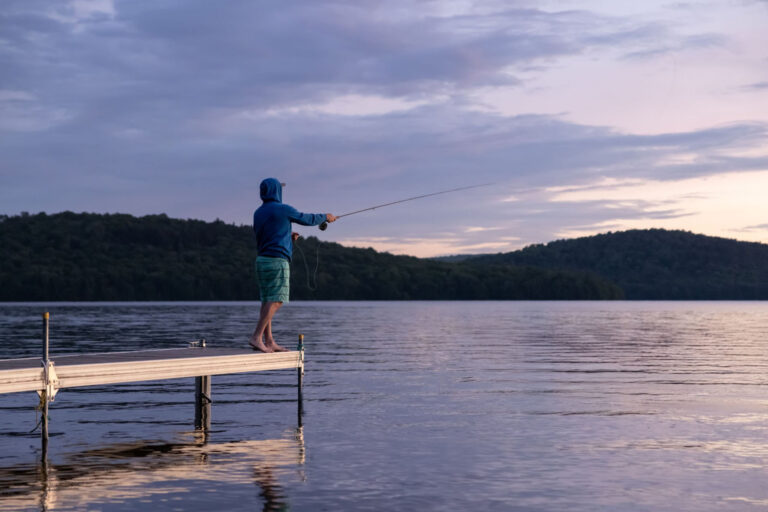 Tide Timing in August: Surf Fishing Strategies That Work All Day